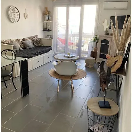 דירה 20 Metres De La Mer *